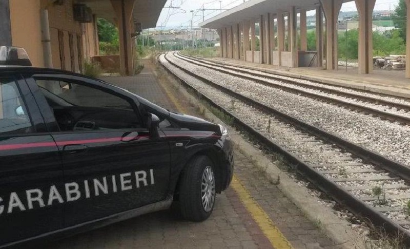 Dramma sui binari: 58enne travolto ed ucciso dal treno