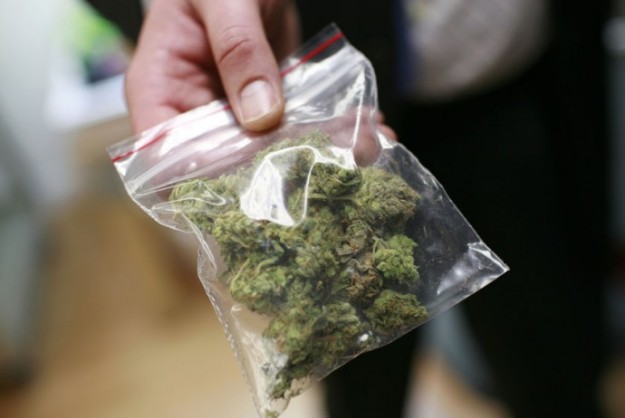 Poggiomarino, scovato in possesso di marijuana: arrestato 26enne