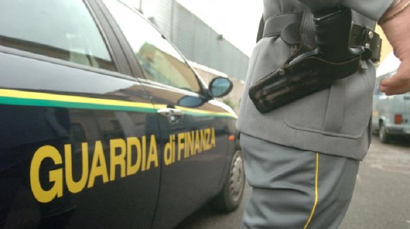 Napoli, corruzione e peculato: arrestato il manager di Napolipark