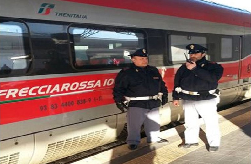 Napoli, arrestato algerino alla stazione centrale