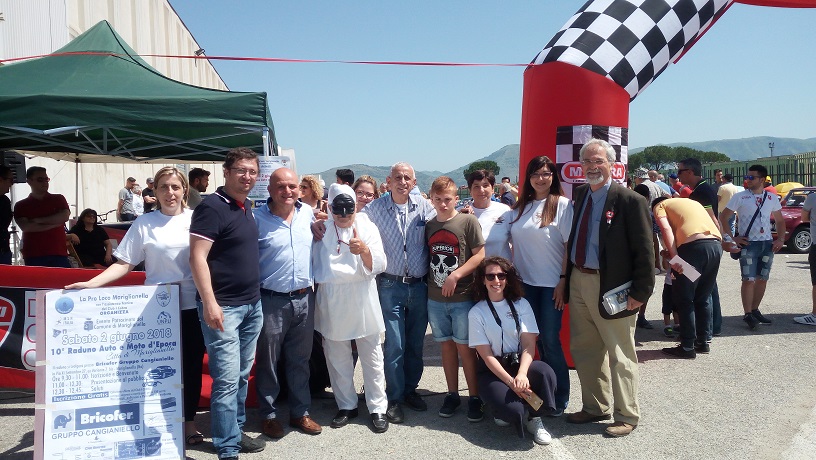 Mariglianella festeggia il 2 giugno col Raduno Auto Moto d'Epoca