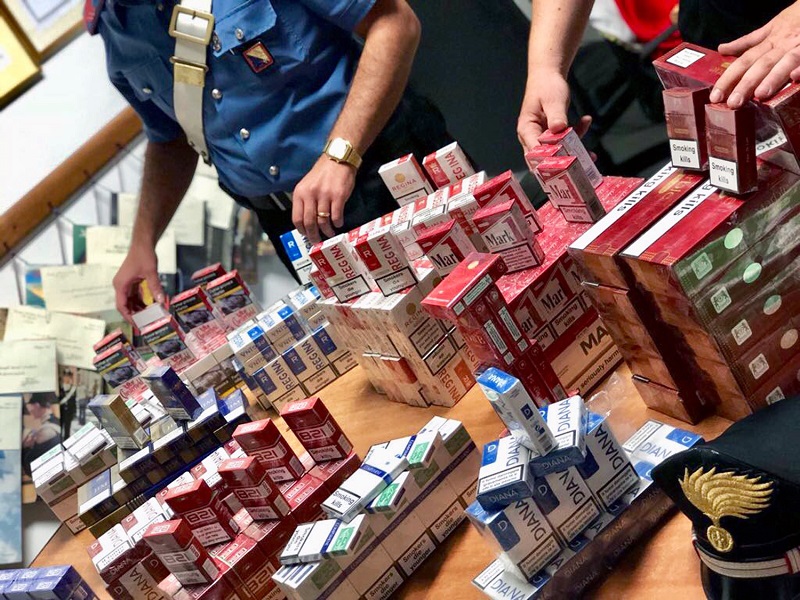 Sigarette di contrabbando in cantina, un arresto nel Vesuviano
