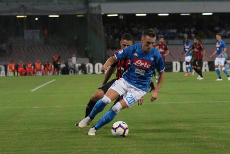 Napoli infinito, Zielinski e Mertens ribaltano il match: Milan KO