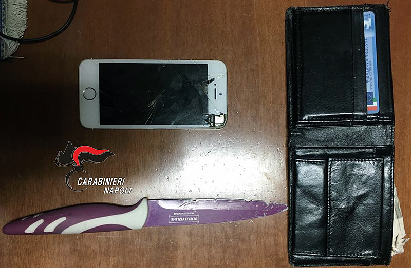 Rapina cellulare e portafoglio a un ragazzo, arrestato un 28enne