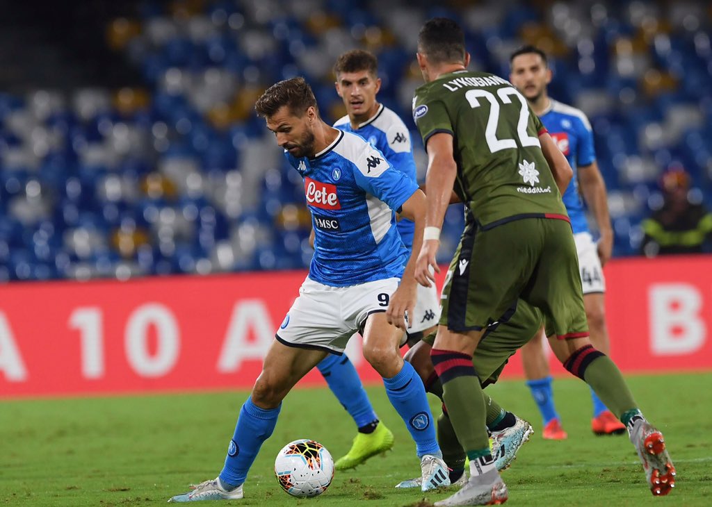 Clamoroso al San Paolo: il Napoli perde contro il Cagliari