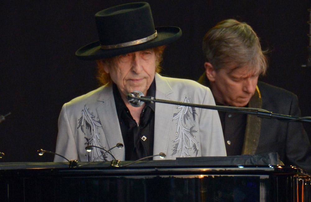 Bob Dylan finalmente re delle rock digital song sales con il brano di 17 minuti dedicato a Kennedy