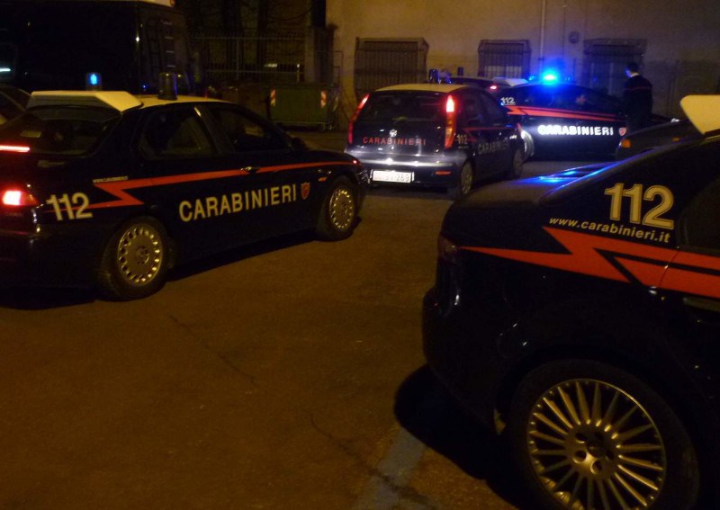 Brusciano, Pomigliano: violenza su moglie e mamma: due arresti