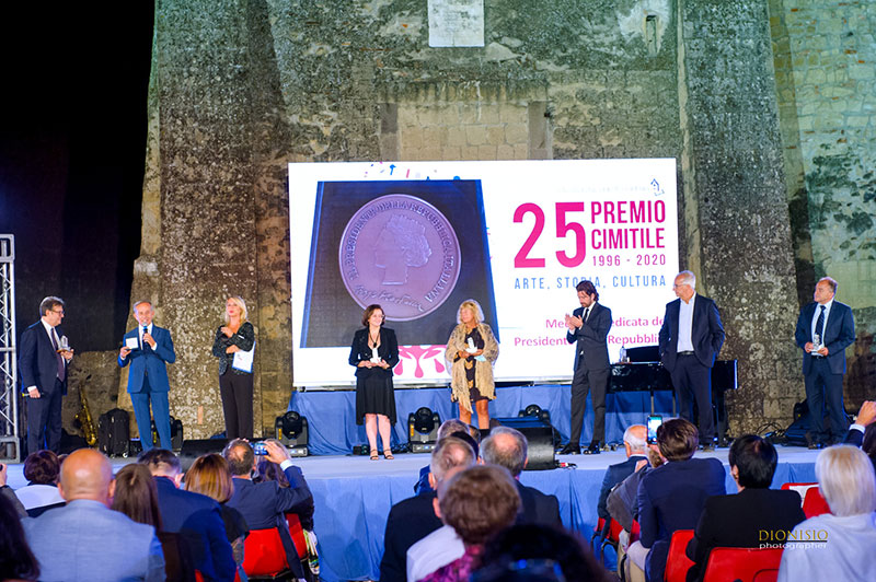 Premio Cimitile 2020: consegnati i Campanili d'argento.