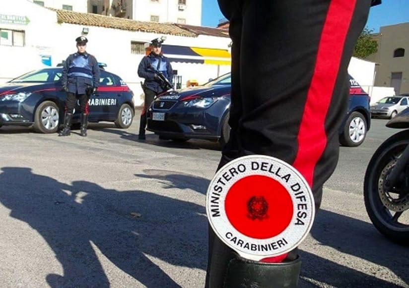 Vesuviano, perquisizioni: 2 arresti e 1 denuncia a piede libero