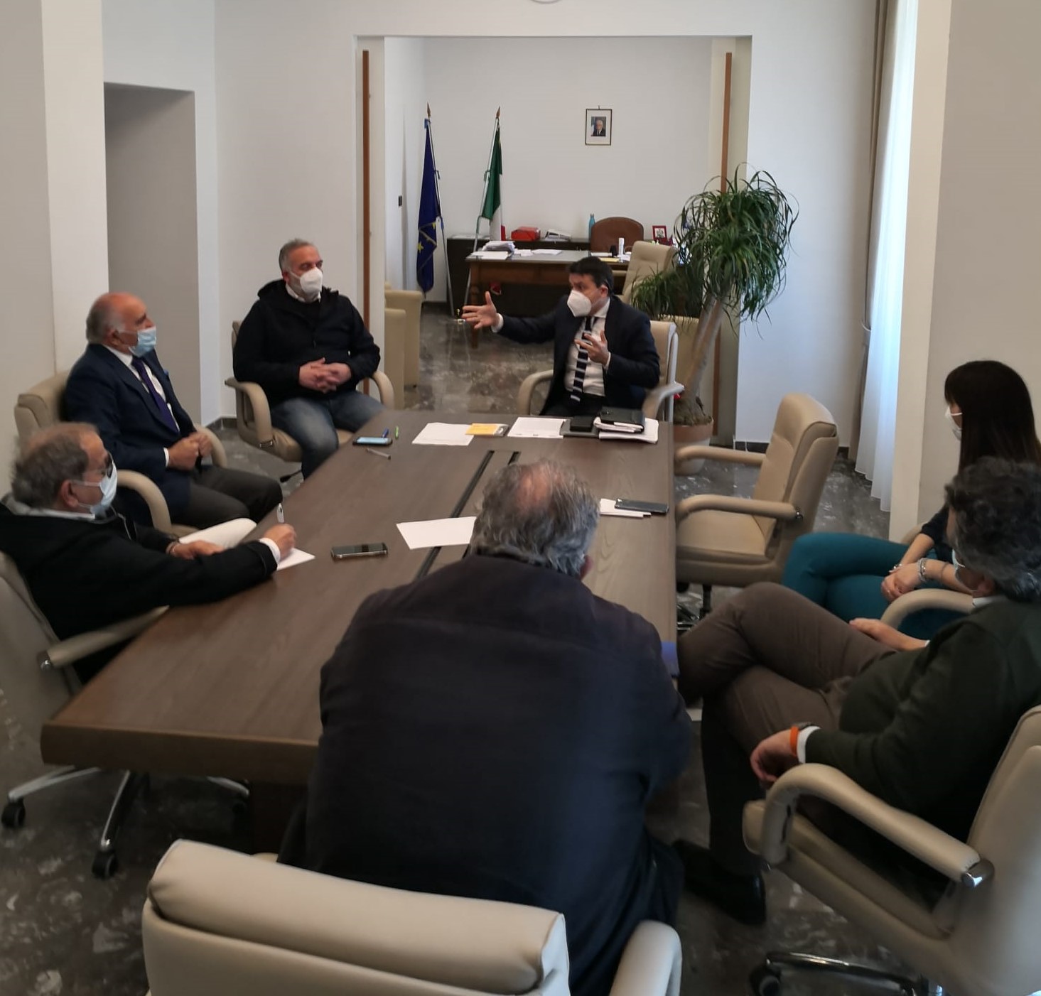 Pomigliano d'Arco, Gianluca del Mastro incontra i sindaci per il tema del lavoro e dello sviluppo territoriale