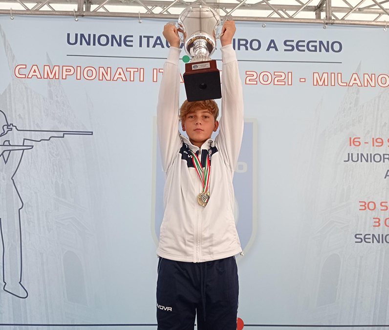 Afragola, Antonio Tontaro è medaglia di Bronzo ai Campionati Italiani di tiro di Carabina 2021