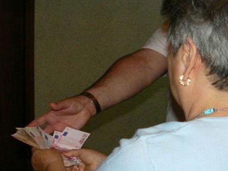 Nolano, truffa ad anziani: 2 arresti