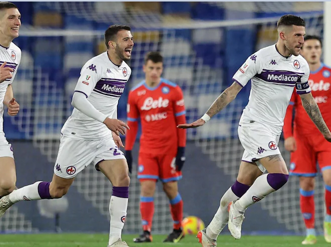 Napoli eliminato dalla Coppa Italia: la Fiorentina vince 2-5 ai supplementari