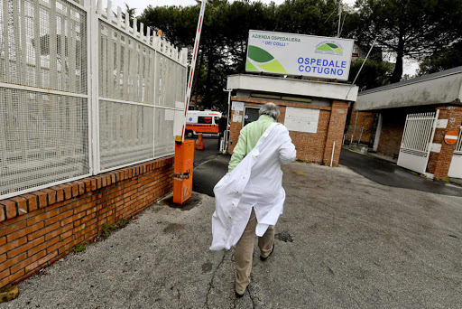 Coronavirus, i positivi di oggi in Campania sono 903 su 5.504 test. 5 morti