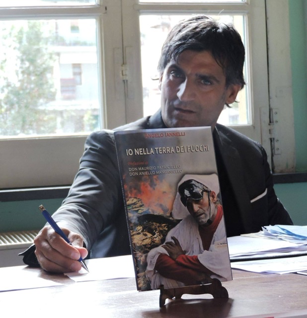 Brusciano, lo scrittore Angelo Iannelli omaggia Brusciano col suo nuovo libro