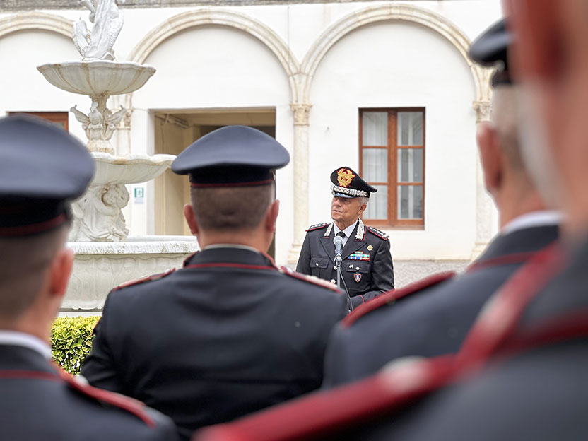 Il Generale De Vita in visita al Comando Provinciale Carabinieri di Napoli.