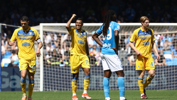Il Napoli non va oltre il pari contro il Frosinone: solo 2-2 al Maradona