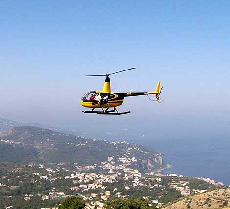 Vico Equense, un elicottero per monitorare il territorio