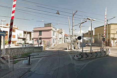 Nola, paura in centro: auto in fuga inseguita dai Carabinieri