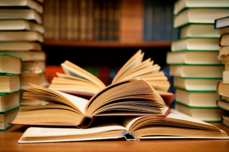 Acerra: raccolta di libri usati per allestire una biblioteca popolare
