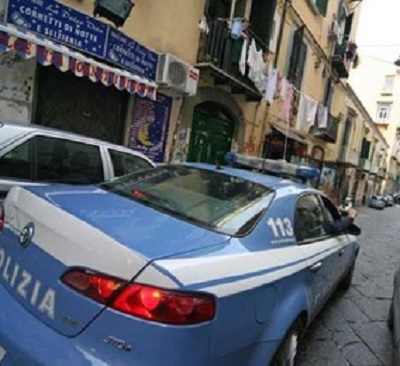Napoli, armi e droga in casa: arrestato 40enne