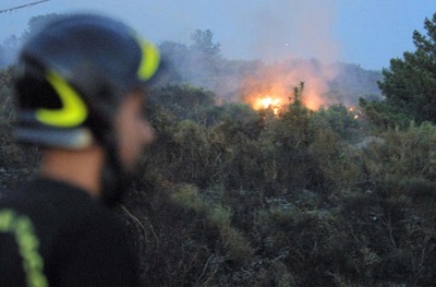 Ancora incendio sul Vesuvio: fiamme tra Pollena, Terzigno e Boscotrecase