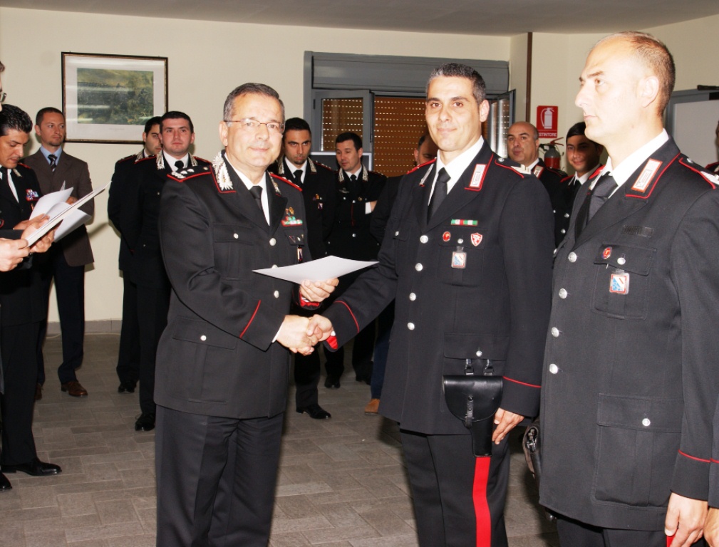 Napoli, impegno nella lotta al crimine: riconoscimenti per brillanti operazioni della Legione Campania