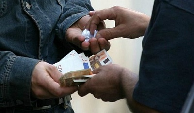Pomigliano, 32enne arrestato per spaccio di crack