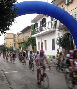 Mariglianella: buca per un ciclista al memorial Ciro Antonio De Angelis