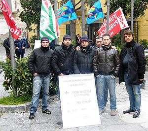 Sant'Anastasia, i vigili licenziati iniziano lo sciopero della fame